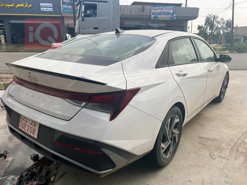 هيونداي النترا